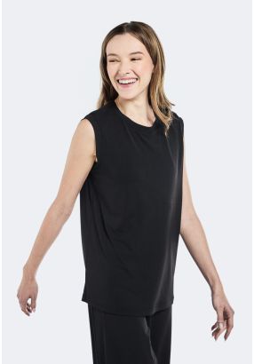 Solid Sleeveless Top