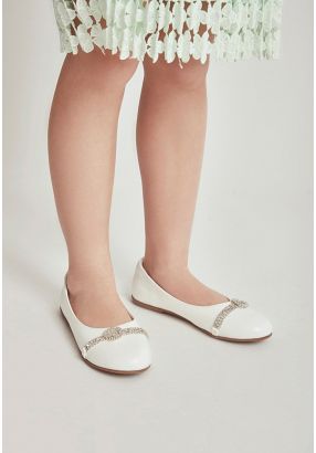 Oval Toe Crystal Embellished Ballerina