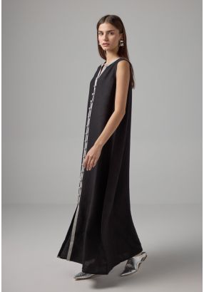 Contrast Embroidered Flared Dress