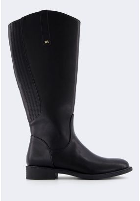 Solid Flat Calf Boots