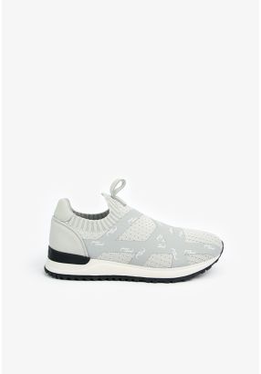 Seamless Breathable Low Top Sneakers