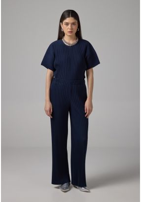 Solid Pleated Wide Legs Trousers