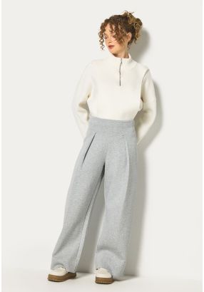 Wide Legs Pleated Trouser