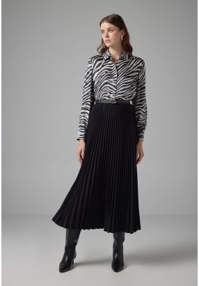 Pleated Flared Basic Skirt