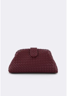 Intricate Metallic Clutch