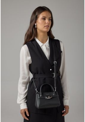 Sleeveless Belted Basic Gilet