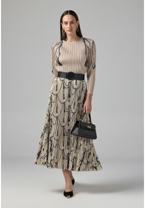 All Over Printed Pleated Skirt