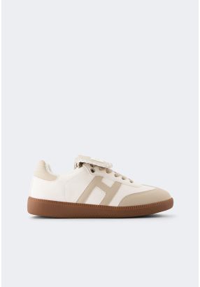 Contrast Flat Sneakers