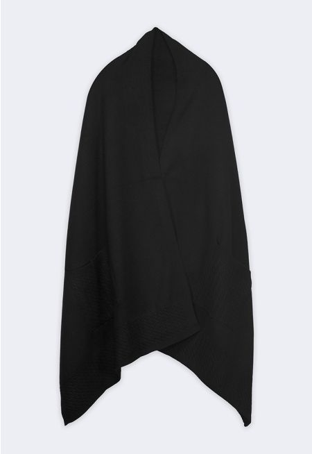 Pocket Details Winter Shawl