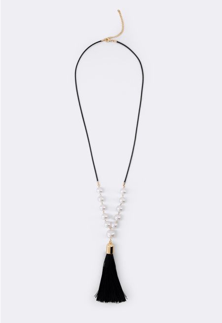 Faux Pearls Tussles Necklace