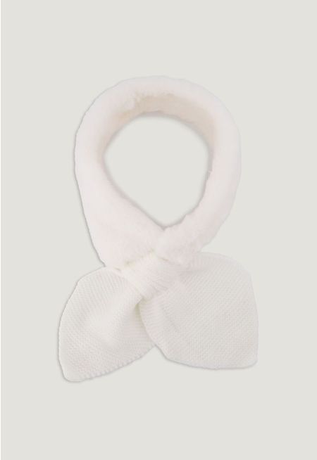 Knitted Faux Fur Scarf