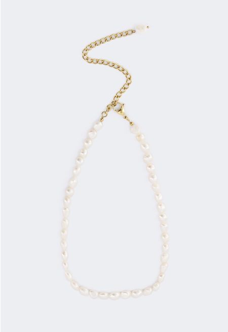 Faux Pearls Embellished Necklace