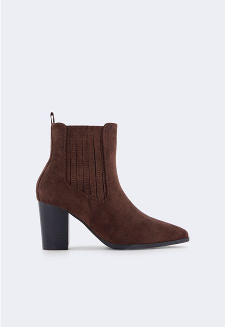 Heeled Suede Boots