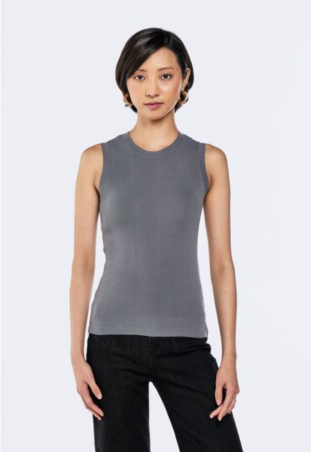 Basic Sleeveless Knitted Top
