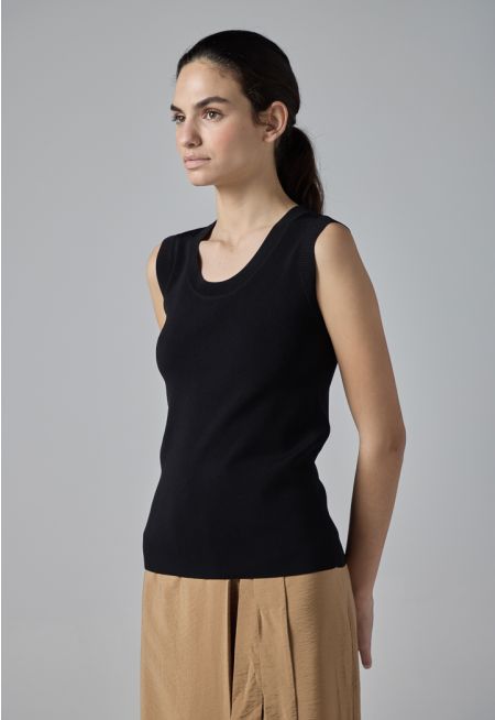 Basic Round Neck Sleeveless Top