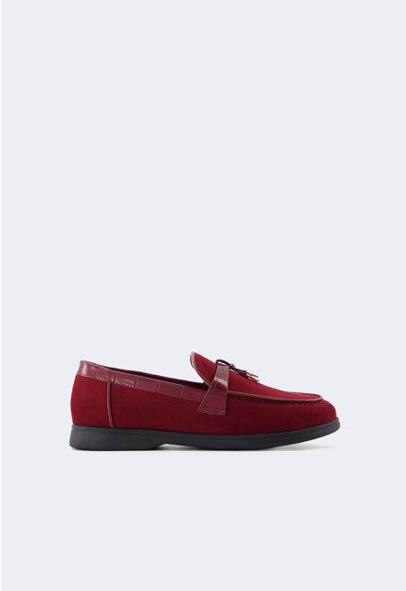PU Leather Detailed Loafers