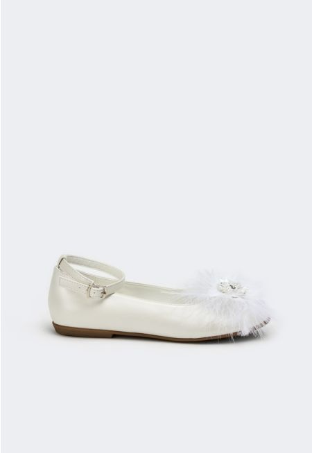 Faux Feather Toe Flat Strap Shoes